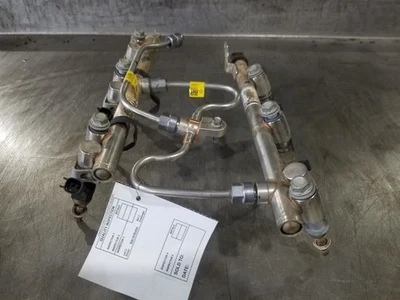 16 injetores de combustível com trilhos CHEVY SILVERADO 1500 4,3L  - Imagem 1 de 4