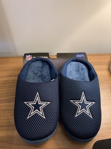 Men Dallas Cowboys NFL Slippers for 