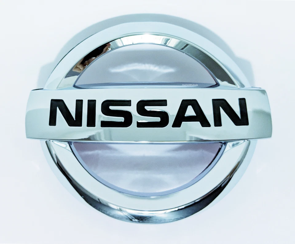 Nissan MAXIMA 2009-2015 Front Grille Emblem US Shipping! - Image 1 of 1