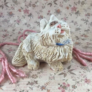 Vintage White Cat Figurine 1979 Silly Eyes United Designs - Picture 1 of 10