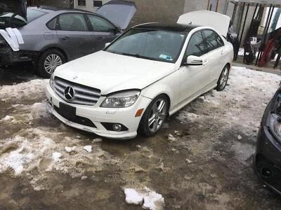 08 09 10 11 12 17 Mercedes-Benz MERCEDES C-CLASS Carrier Assembly Foto 1 de 4
