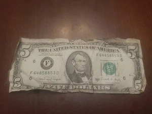 Vintage Old Tear 1988 Series A 5 Dollar Bill - VERY RARE - Picture 1 of 5