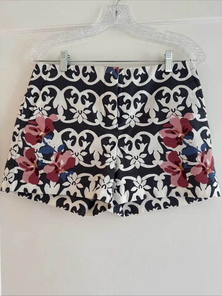 Ann Taylor Loft 女式斜纹布短裤,0 码,灰色,棉质,正面平整,纽扣 — 第 1/4 张图片