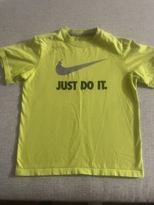 boys nike t shirts large Yellow and Grey - Picture 1 of 3