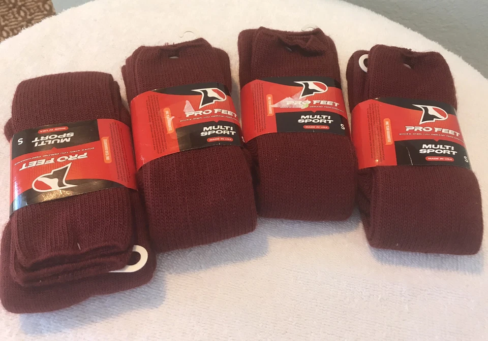 Calcetines Multideporte Pro Feet Talla 7-9 Pequeños Borgoña NUEVO en el paquete - 4 pares Foto 1 de 4