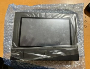 New Keyence touch screen VT5-W07 Operation Panel - Picture 1 of 2