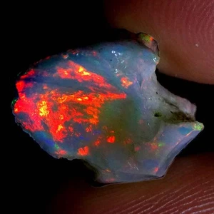 13.70Ct 100% Natural Fire Of Color Ethiopian Opal Rough Untreated Loose Gemstone - Picture 1 of 4