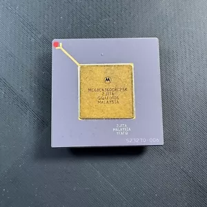 Motorola MC68EN360RC25K 2 J17A QQAF0106 52370-006 CPU CERAMIC PROCESSOR GOLD - Picture 1 of 7