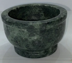 Mortero/tazón de mármol verde vintage de 4"" de ancho 1,5 libras - Imagen 1 de 14