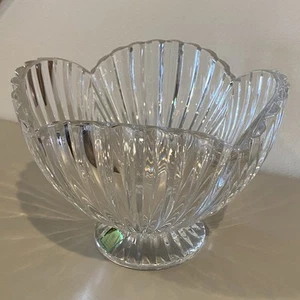 Marquis By Waterford Crystal 8 Inch Scalloped Edge Bowl Germany Stunning Shell - Picture 1 of 12