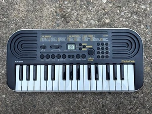 Casio SA-51 32-Key Mini Portable Keyboard Black - Picture 1 of 8