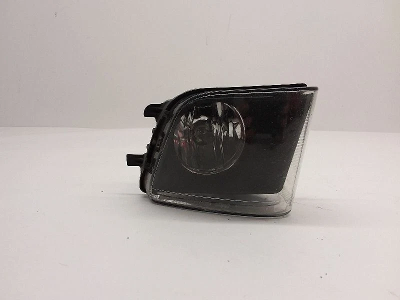 Lâmpada de neblina 2009-2015 BMW 750i driver canto esquerdo luz de estacionamento parachoque - Imagem 1 de 4