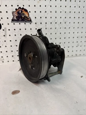 Bomba de dirección asistida BMW Z3 1.9 1996-1998 32411092604 OEM usada Foto 1 de 4