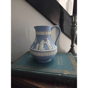 1984 Wedgwood Blue Jasperware Pitcher 5" Made in England Neoclassical Design - Picture 1 of 10
