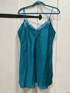 RARO abito in pizzo blu turchese anni 70 Victoria’s Secret Gold Label Union Made L - Foto 1 di 9