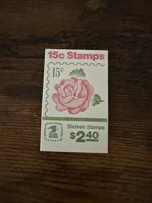 US # 1737a BK134 Red & Yellow Roses 15c (1978) Booklet of 16 Stamps MNH - Image 1 of 3
