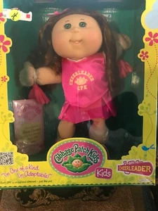 2012 Cabbage Patch Kid Pink Cheerleader Reese Cameron NIB - Picture 1 of 3