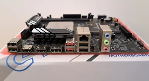 ERYING 12 Core 4,50Ghz Intel 13a Generazione "Raptor Lake" ES 0000 4P+8E DDR5 M-ATX - Foto 1 di 12