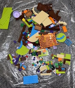 LEGO FRIENDS: Mia's Tree House (41335) with instructions. Incomplete - Picture 1 of 3
