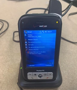 Téléphone PC de poche Verizon Wireless XV6700 avec station de charge et accessoires supplémentaires - Photo 1 sur 2