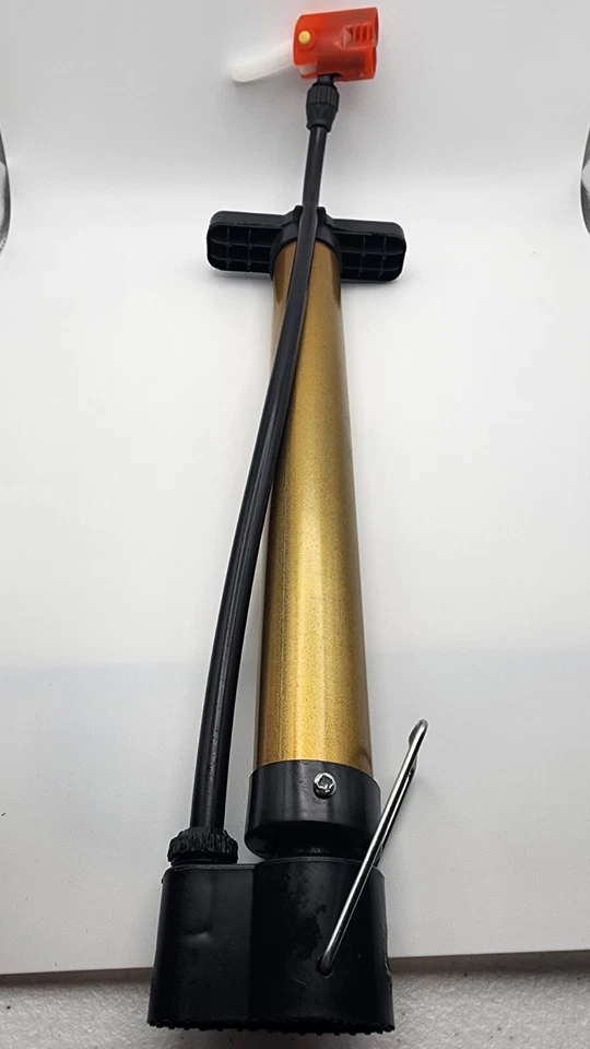 Bicycle Hand Pump - Dual Valve Presta And Schrader - Image 1 of 3