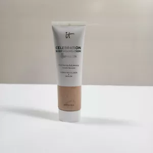 iT Cosmetics Celebration BODY Foundation Illumination in MEDIUM 3.4 oz - Picture 1 of 6