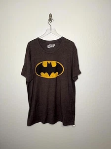 Old Navy Collectabilitees Classic 2XLT Batman T-Shirt - Bild 1 von 3