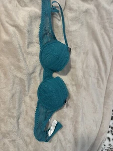 etam bra - Picture 1 of 4