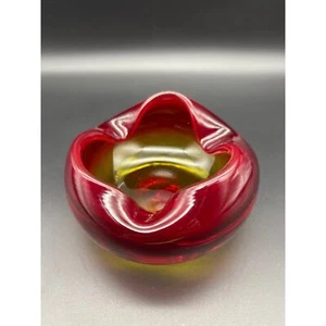 Cuenco de ciruela ámbar rojo mediados de siglo vidrio Seguso cristal artístico de Murano vintage brillo UV - Imagen 1 de 12