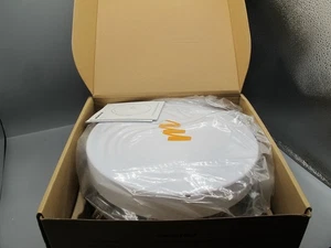 Mimosa Networks C5 5GHz Client Radio PTMP 500Mbps NEW/OPEN BOX+FREE SHIPPING - Afbeelding 1 van 8