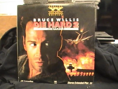 Die Hard 2 Die Harder Laserdisc LD 1990 Bruce Willis Renny Harlin Airport Plane  - Image 1 of 4