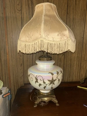 Vintage glass parlor lamp, Carl Falkenstein Iridescent, With Shade  - Image 1 of 4