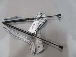 200 2015 Hood Hinge 49816 - Picture 1 of 12