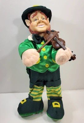 动画唱歌和小提琴 14 英寸高 Leprechaun 娃娃-工作,需要电池 — 第 1/4 张图片