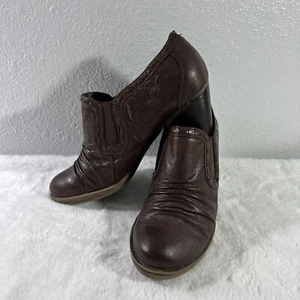 BareTraps Brown Leather Shoes Size 9 M Womens Heels Bootie Buckle Fallon - Picture 1 of 16