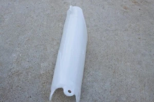 Protector de horquilla inferior blanco para Honda CRF250R CRF450R 2013 0581 R7 fabricante de equipos originales - Imagen 1 de 4