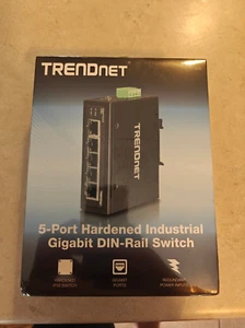 TRENDnet TI-G50 (v1.1R) 5-Port Hardened Industrial Gigabit DIN-Rail Switch - Picture 1 of 4