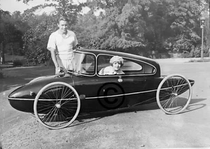 Curry-Landskiff Vehicle by Dr Manfred © 1925 Reprint from its original Scan 8X11 - Picture 1 of 1