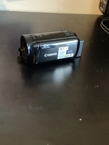 canon vixia hf r600 camcorder ( READ DESCRIPTION ) - Picture 1 of 5
