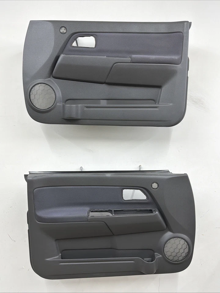 Chevy Colorado GMC Canyon 2004-2012 conjunto de paneles de puertas delanteras eléctricas OEM gris oscuro Foto 1 de 4