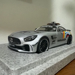 Mercedes-Benz Exclusive Limited Edition Minichamps Scale 1/18 F1 Safety Car - Picture 1 of 8