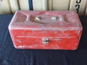 Vintage Metal Tackle Box - Two Tray • Red - Picture 1 of 13