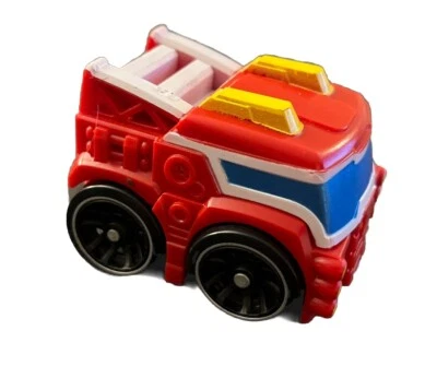 TRANSFORMERS RESCUE BOTS HEATWAVE THE FIRE BOT FLIP RACERS PLAYSKOOL HEROES 2017 - Image 1 of 4