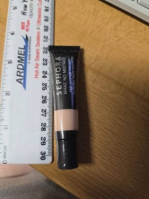 Corrector de alta cobertura Sephora Make No Mistakes -03 Amapola 0,33 fl oz NIPS raro Foto 1 de 2