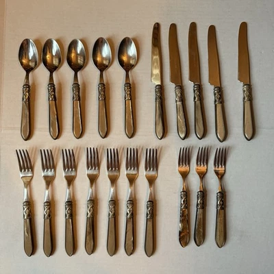 Bugatti Vietri Aladdin Antique Place Setting Pearlescent Taupe Italy 20 Piece — 第 1/4 张图片