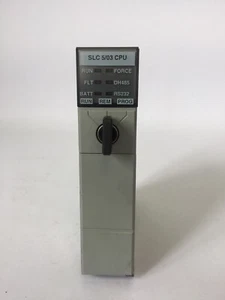 ALLEN BRADLEY 1747-L531 UNITÀ PROCESSORE 24VDC SER E PROC. REV 8 - Foto 1 di 8