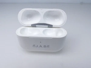 Apple AirPods Pro etui ładujące A2190 Ligthning PUSTE używane grawer #124 - Zdjęcie 1 z 5