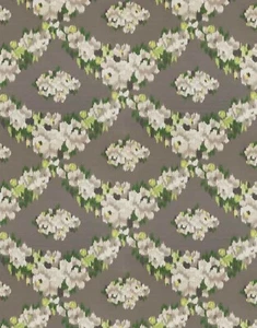 Iris Apfel Rose Floral Gris Verde Por Fabricut - Imagen 1 de 3