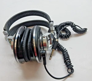 Vintage Pioneer Monitor 10 Headphones, Untested, As-is For Parts - Picture 1 of 4