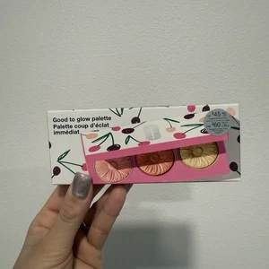 Clinique x Drawbertson Good To Glow Palette Blush & Highlighter - Picture 1 of 5